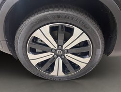 XC40 P8 Twin Core Recharge Pure Electric AUT LED