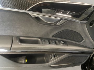 S8 4.0 quattro TFSI ACC AUT Kam. Leder Luft Navi – Bild 9
