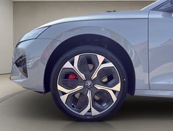 Octavia Combi RS Pano AHK Navi 360 Massage
