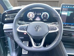 Tiguan 1.5 TSI e W R-Line DCC Pano R-Line ACC LM