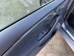 Kamiq 1.0 TSI Tour KlimaA. LED LM PDC SHZ SpurH