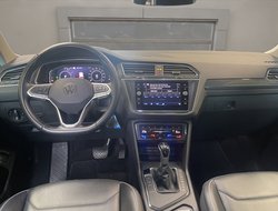 Tiguan 1.4 TSI Elegance ACC AHK AUT Kam. Leder