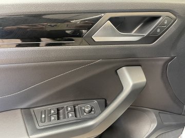 T-Roc 1.0 TSI R-Line R-Line ACC Kam. Sportp. LED – Bild 9