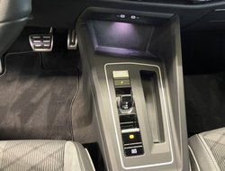 Golf VIII 2.0 TDI R-Line R-Line ACC AHK AUT Navi