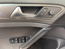 Golf VII 1.0 TSI BMT IQ.DRIVE ACC DynLicht LM