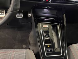 Golf VIII 2.0 TSI GTI ACC AUT Kam. Navi Sportp.