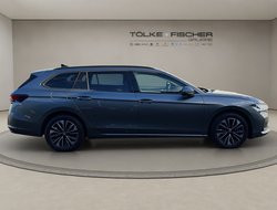 Superb Combi 2.0 TDI W Selection ACC AHK AUT HUD