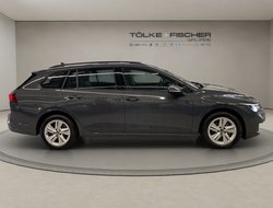 Golf VIII Variant 1.5 eTSI Life ACC AUT Navi LED