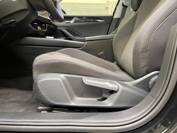 Passat Variant 1.5 eTSI W ACC AHK AUT Kam. LED – Bild 10