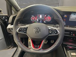 Golf VIII 2.0 TSI GTI ACC AUT Kam. Navi Sportp.