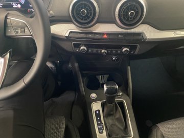 Q2 35 1.5 TFSI advanced ACC AHK AUT Kam. Navi LM – Bild 14