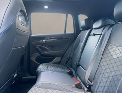 Tiguan 1.5 TSI e W R-Line DCC Pano R-Line ACC LM