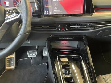 Golf VIII 2.0 TSI GTI ACC AUT Kam. Navi Sportp. – Bild 14