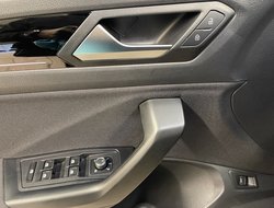 T-Roc 1.5 TSI Sport ACC AUT Kam. Navi Sportp. LM