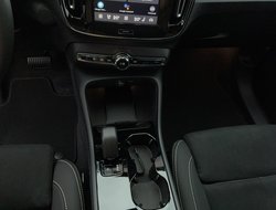 EX40 Single Motor Extended Range ULTRA Dark 82kWh