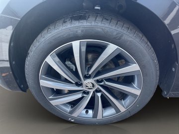 Octavia Combi 2.0 TDI Ambition ACC AUT Navi LED – Bild 7