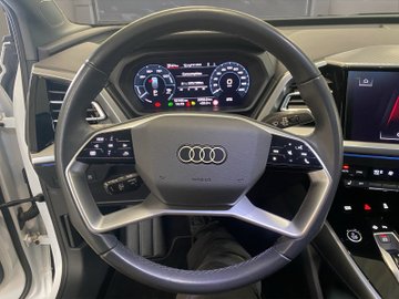 Q4 e-tron Sportback quattro 50 e-tron AUT Navi – Bild 11