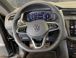 Tiguan 2.0 TDI BMT R-Line R-Line ACC AHK AUT LED
