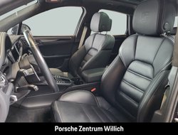 Macan Turbo Burmester Sportabgas Surround-View