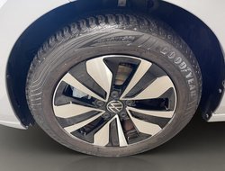Golf VIII 2.0 TDI Move ACC AUT Navi Virtual LED