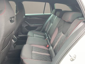 Octavia Combi RS DCC ACC Navi HUD LM – Bild 15