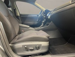 Superb Combi 2.0 TDI Style ACC AUT Kam. Navi LED