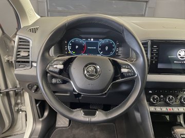 Karoq 1.5 TSI ACT Tour ACC AUT Kam. Navi Virtual – Bild 11