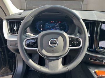XC60 B5 AWD Ultra Dark ACC AHK AUT Kam. Navi – Bild 11