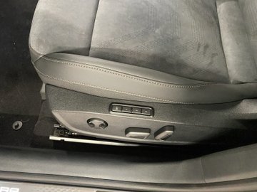 Leon Sportstourer 2.0 TSI 4Drive VZ DCC ACC – Bild 10