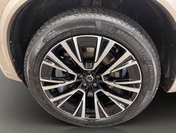 XC90 T8 Twin Engine PHEV Plus Dark Recharge ACC