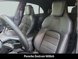 Macan BOSE Panorama Surround-View Luftfederung