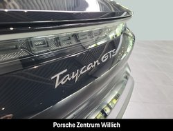 Taycan GTS HA-Lenkung Active-Ride Head-Up
