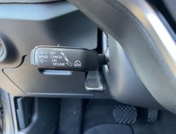 Kamiq 1.0 TSI DSG ACC AHK AUTO Virtual LED