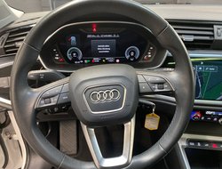 Q3 45 1.4 TFSI e Basis Pano AUT Kam. Navi Pano