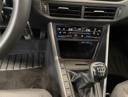 Polo VI 1.0 TSI Life ACC Navi Virtual KlimaA.