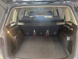 Touran 2.0 TDI BMT Comfortline IQLight ACC AHK