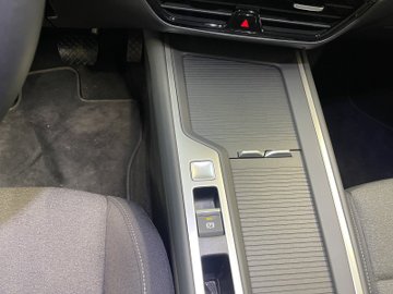 Passat Variant 1.5 eTSI W ACC AHK AUT Kam. LED – Bild 14