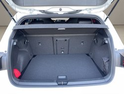Golf Black-Style 1.5 l eTSI DSG R-Line ACC