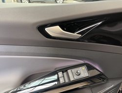 ID.5 Entertainment-Paket Pro IQLight ACC AHK LM