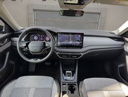 Octavia Combi 2.0 TDI DSG Tour ACC AHK AUT Navi