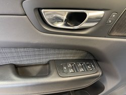 XC60 B4 (Diesel) Momentum Pro AUT Kam. Navi LED