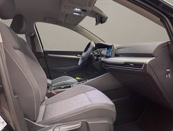 Golf VIII 1.5 eTSI Move ACC AHK AUT Kam. Navi LM