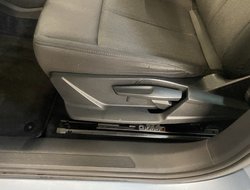 Q4 e-tron 40 e-tron AHK AUT Navi Standh. Virtual