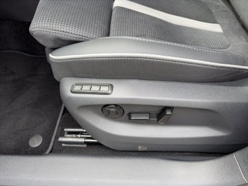 Kodiaq 1.5 TSI iV DSG Sportline DCC ACC AHK AUT – Bild 9