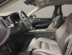 XC60 B5 (E6e) Ultra Dark ACC AHK AUT Kam. Navi