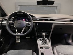 Arteon Shooting Brake 1.4 TSI  R-Line DCC Pano