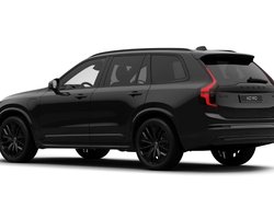 XC90 T8 PHEV Plus BlackEdition Lagom AHK GEWERBE!