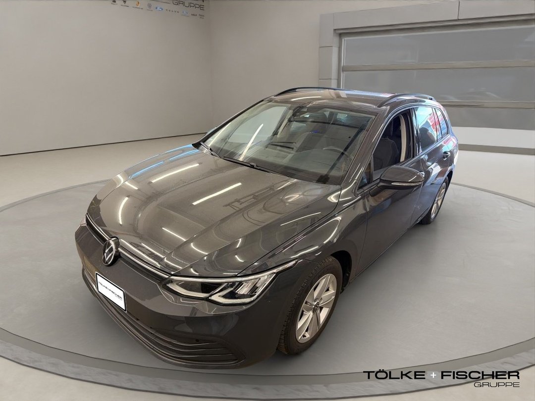VW Golf VIII Variant 1.0 TSI Life