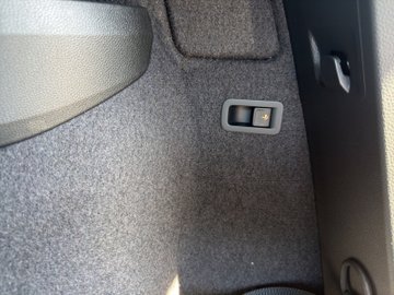 Karoq 1.5 TSI DSG Balance ACC AHK Navi eHeck – Bild 19