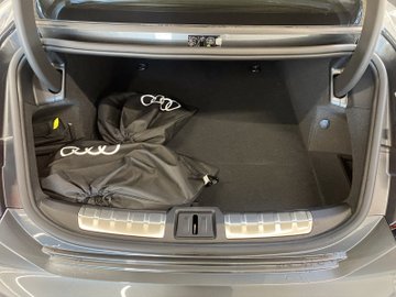 RS e-tron GT performance 620 kW ACC AUT Kam. 360 – Bild 17